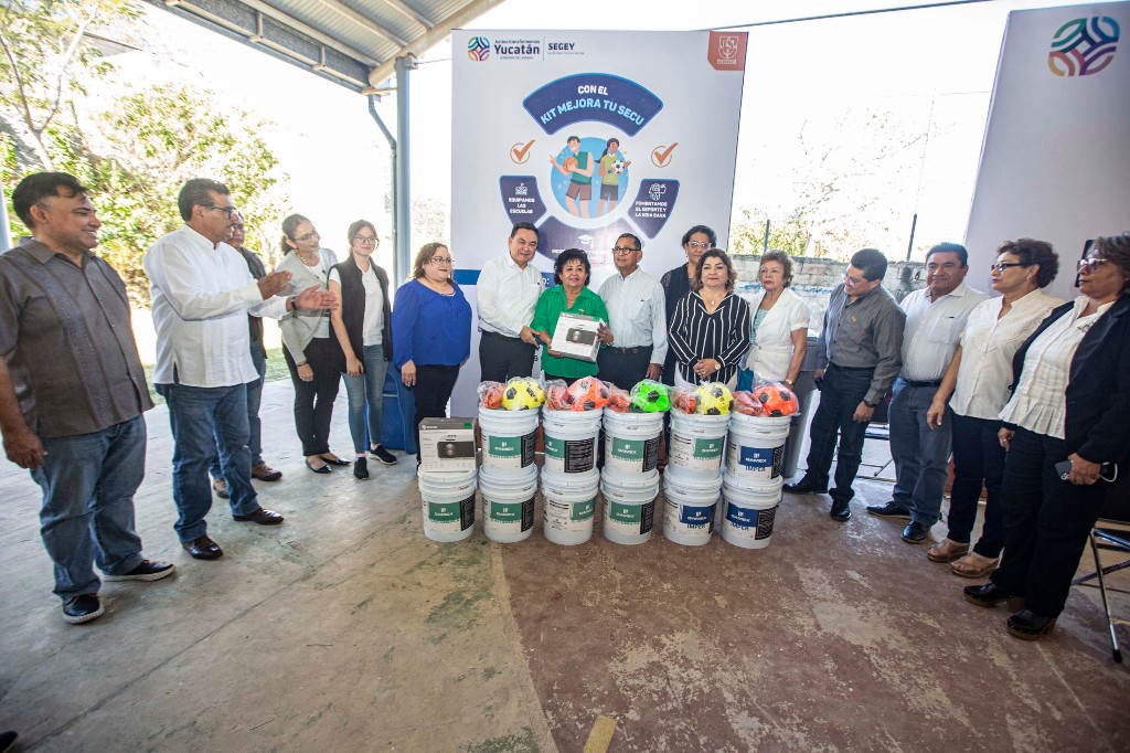 Entrega De Kits Mejora Tu Secu” Llega A Escuelas De Mérida